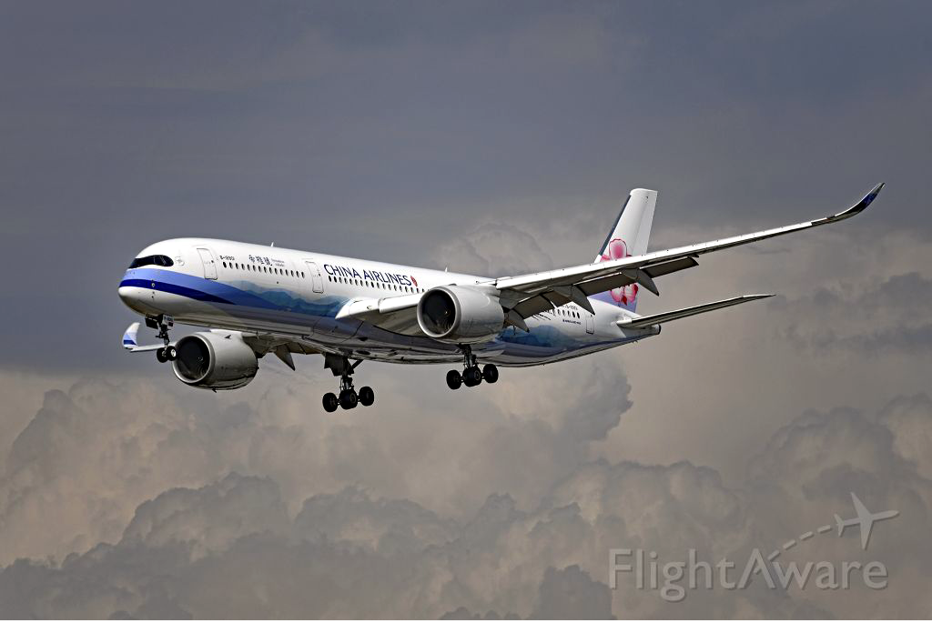 Airbus A350-900